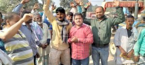 1998 से ही सामाजिक कार्य में सक्रिय हैं अंतर्राष्ट्रीय वैश्य महासम्मेलन के जिला अध्यक्ष बमबम साह 
जनहित से जुड़े मुद्दे को लेकर मुखर और आंदोलनकारी प्रवृति है बमबम की पहचान 
अपने बेहतरीन कार्यों से कई प्रतिष्ठित मंचों पर पा चुके हैं सम्मान